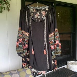 John Mark Plus Size Embroidered High Low Tunic